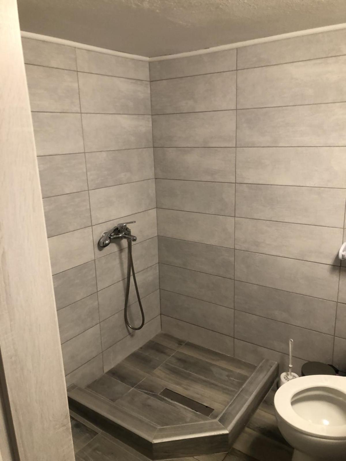 Small Studio Center 1 سالونيك المظهر الخارجي الصورة